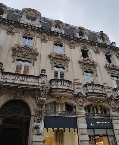 Auberge De Jeunesse Hi Avignon Exteriér fotografie