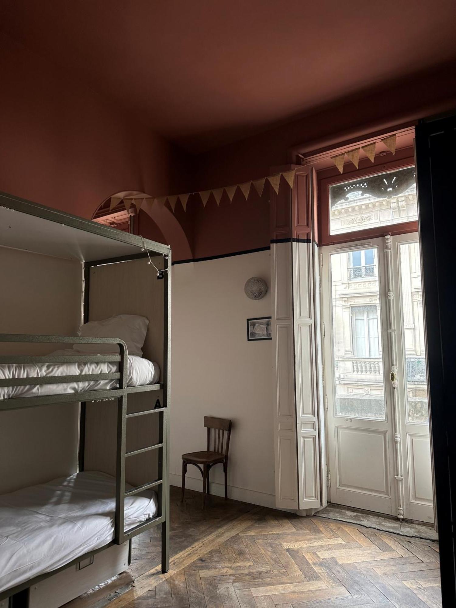 Auberge De Jeunesse Hi Avignon Exteriér fotografie